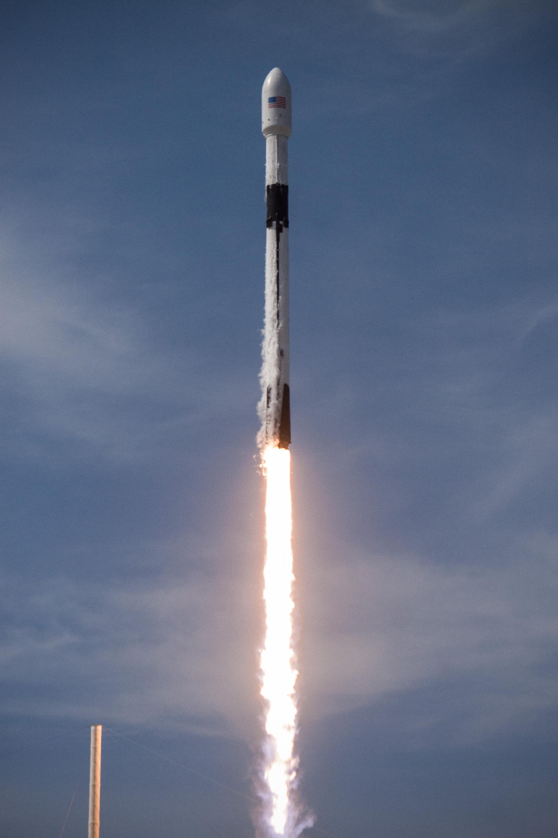 Spacex Launch Of A Falcon 9 Block 5 Starlink 9